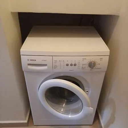 Apartment Pool 5 Minutes Walk From *